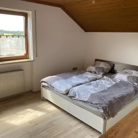 Gemuetliche Im Gruenen Apartman Pappenheim
